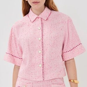 Khloe Short Sleeve Button Down in Berry Multi
SIMKHAI size 4